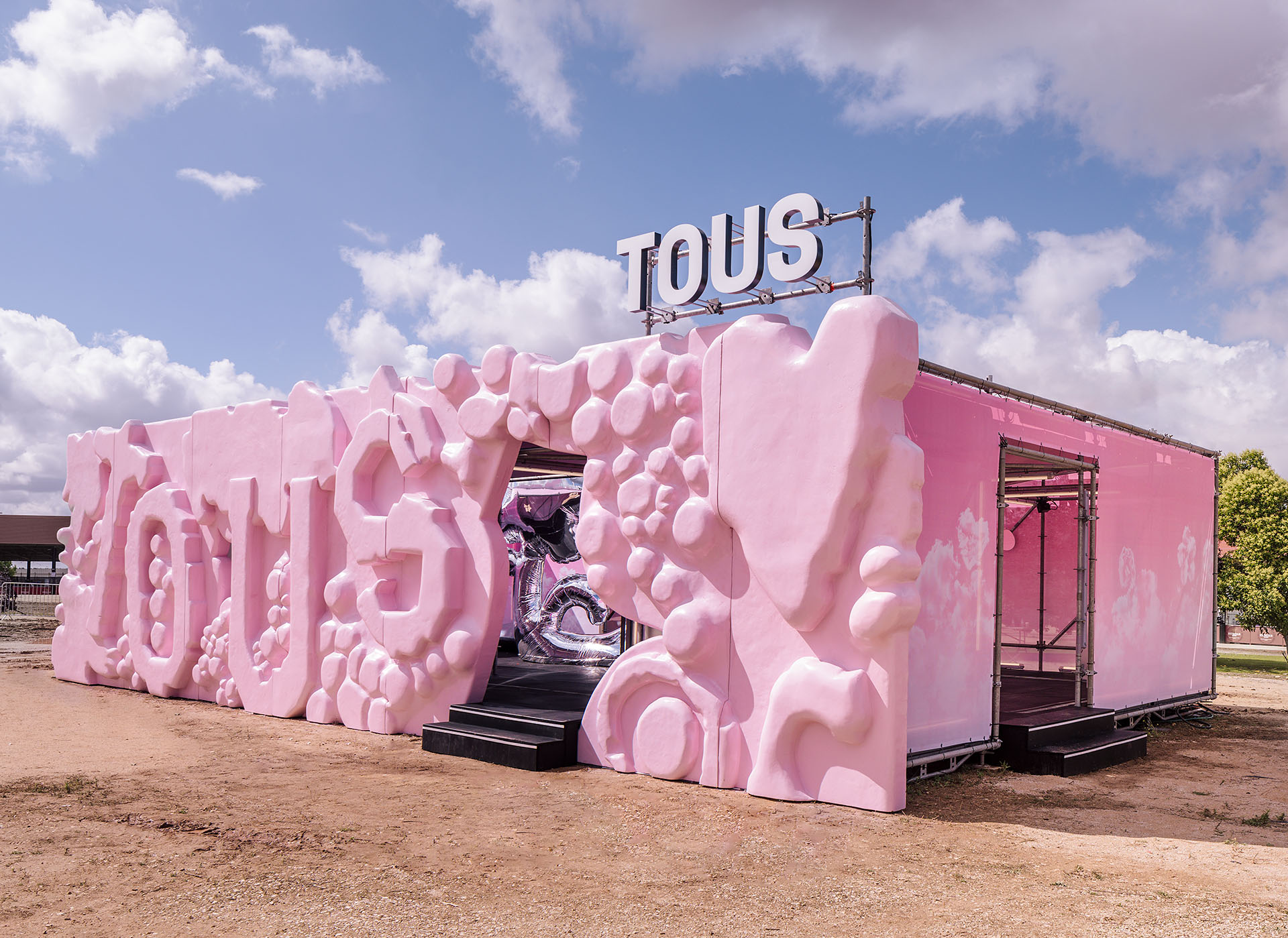 TOUS @ festivals